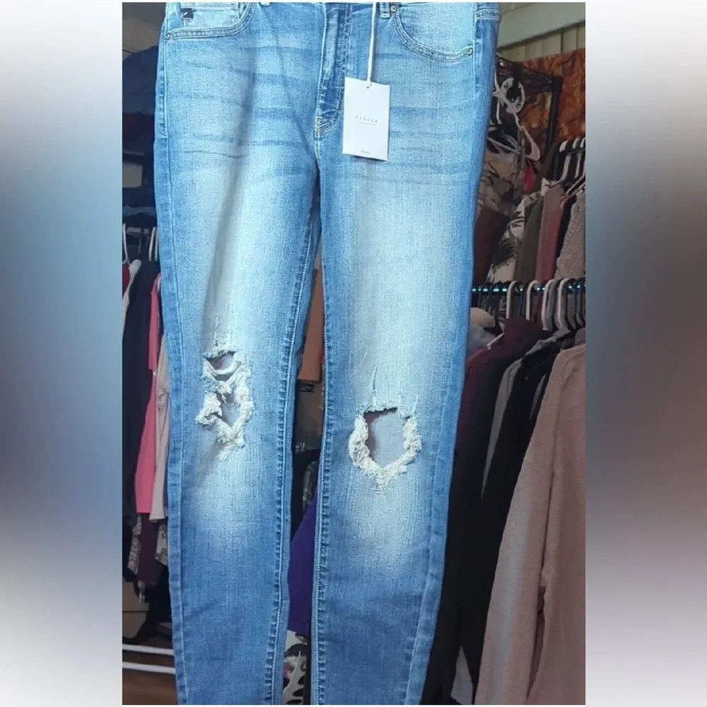 ✨ Kancan Distressed Skinny Jeans | Juniors Size 11/29 ✨ - Picture 2 of 6